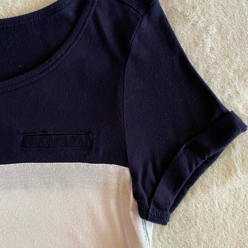 GAP Colorblock Knit Tee - Picture 2 of 2